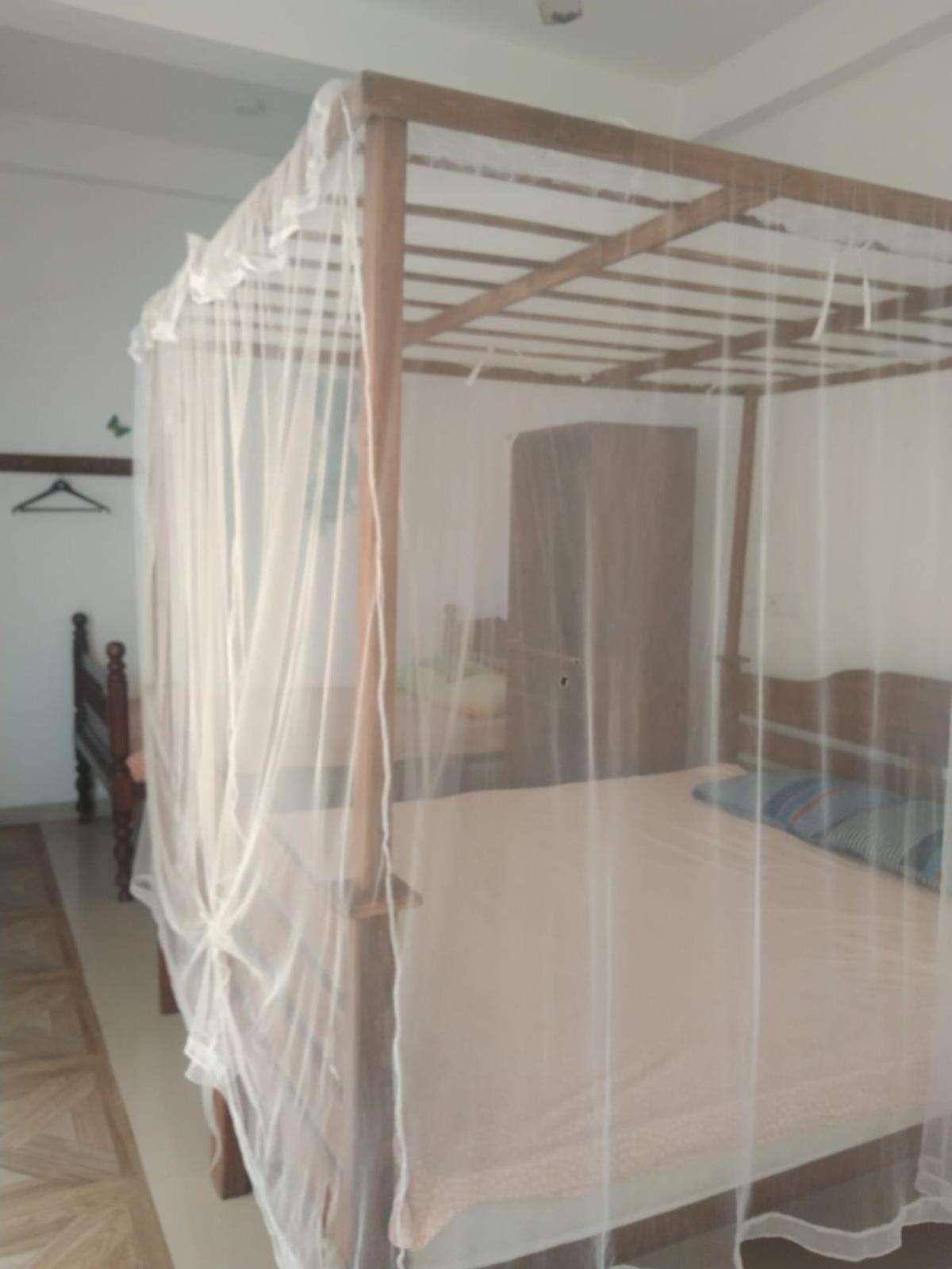 Beach Paradise Hotel Matara Room photo